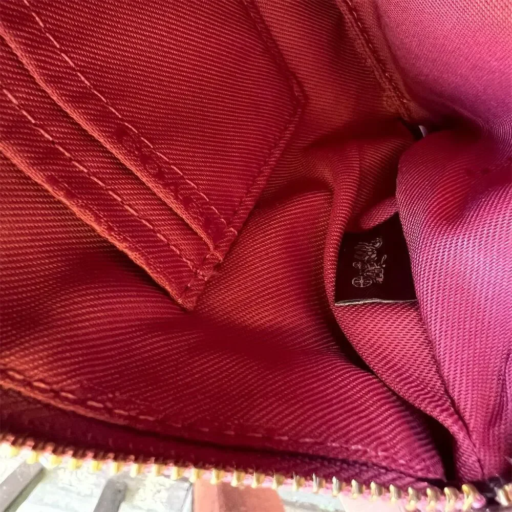 COACH Pebble Leather Wristlet with Detachable Wrist Strap 22962 AUTHENTIC - Picture 10 of 10